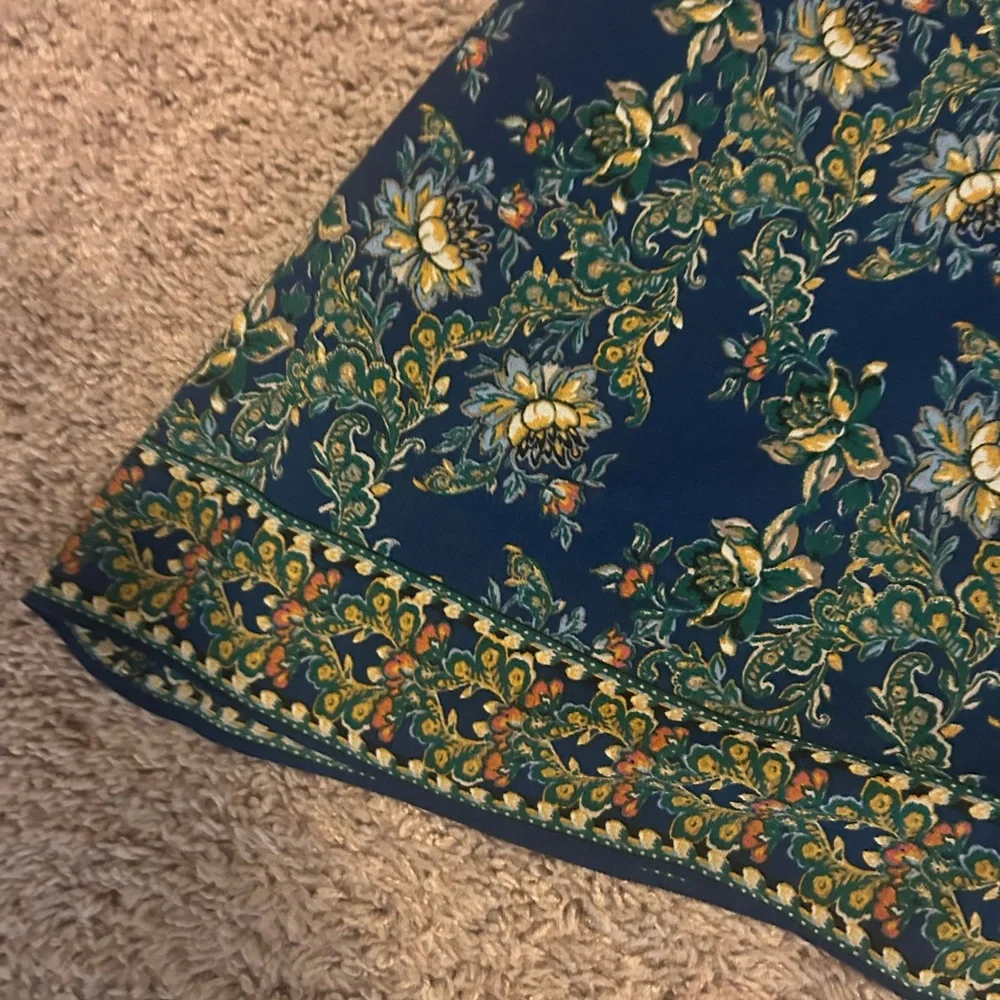 NWOT Max Studio Long Sleeve Floral midi/maxi Dress in Blue and Green - Picture 3 of 8